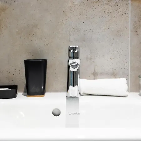 Apartamento Hilltop - Noblessner District